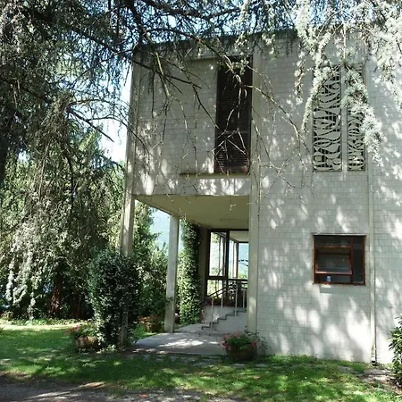 Maria Bed & Breakfast Lierna